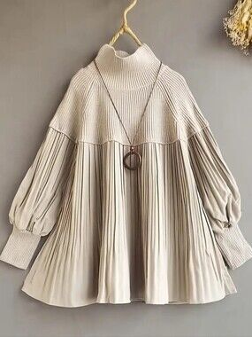 High-neck Patchwork Women's Sweater, Vintage-style Pleated Design, Elegant Loose